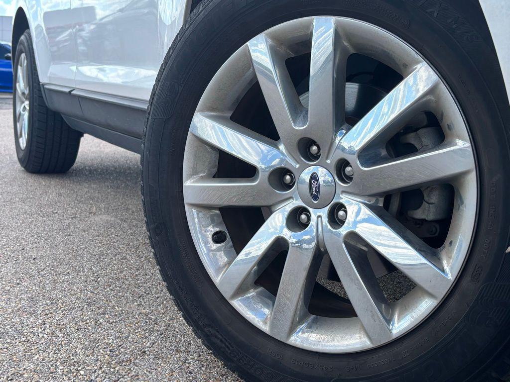 used 2013 Ford Edge car, priced at $10,991