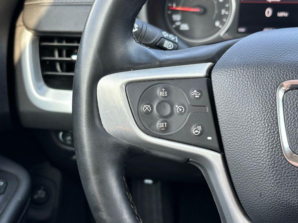 used 2024 GMC Terrain car, priced at $22,101