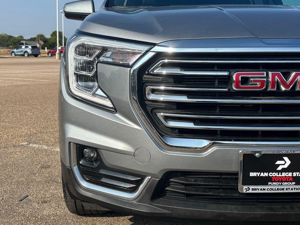 used 2024 GMC Terrain car, priced at $22,101