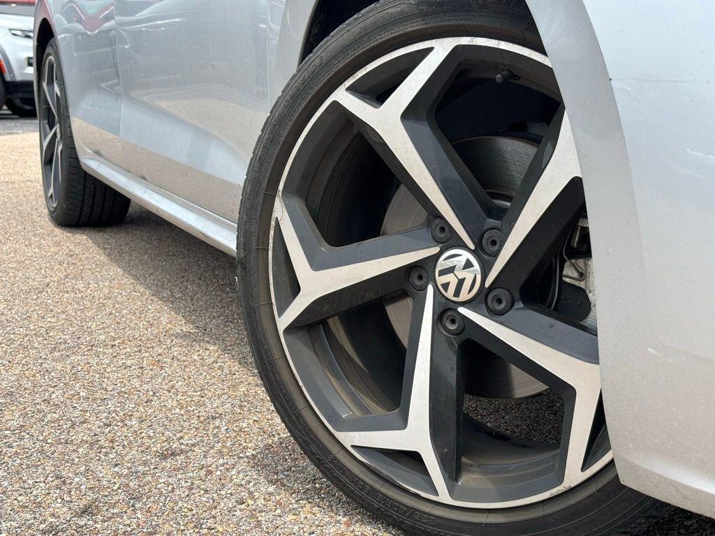 used 2020 Volkswagen Passat car, priced at $21,991