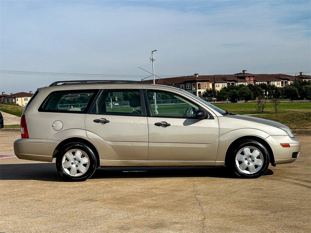 used 2006 Ford Focus car, priced at $3,998