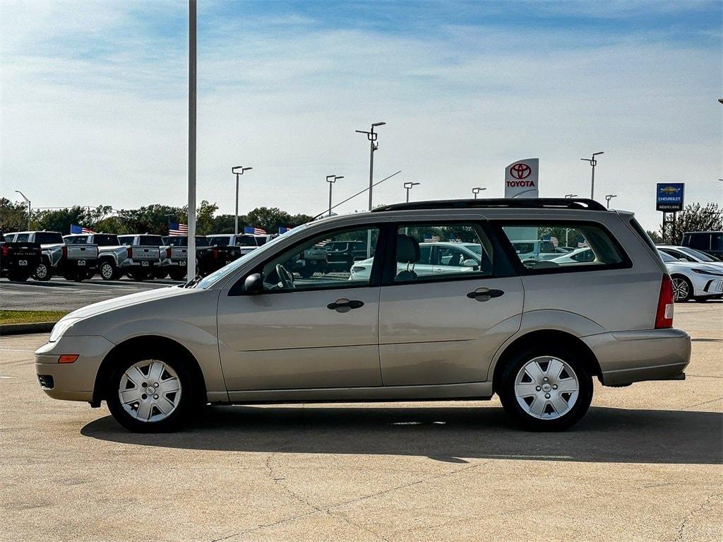 used 2006 Ford Focus car, priced at $3,998