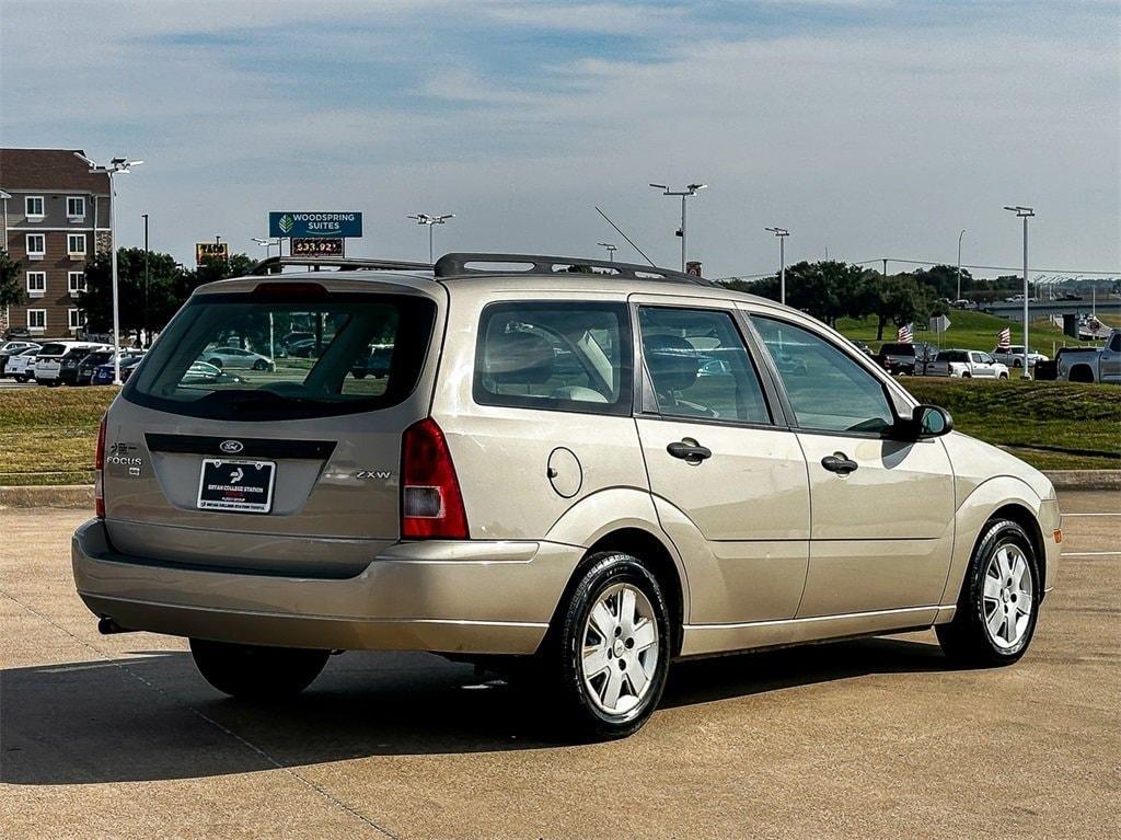 used 2006 Ford Focus car, priced at $3,998