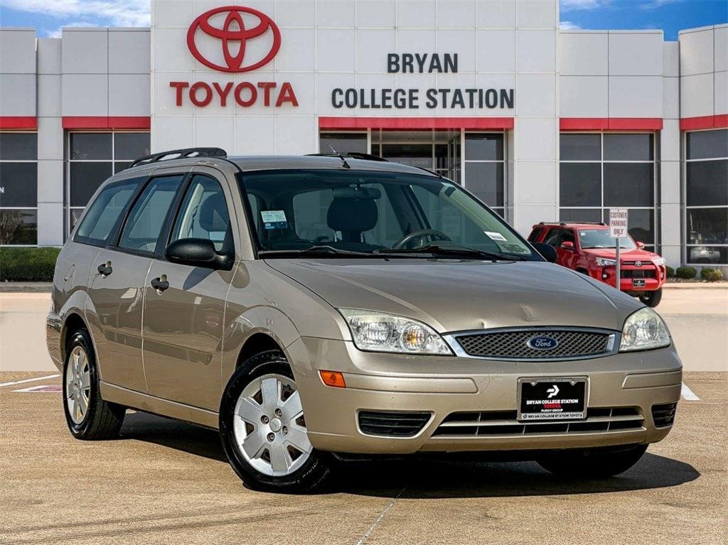 used 2006 Ford Focus car, priced at $5,987