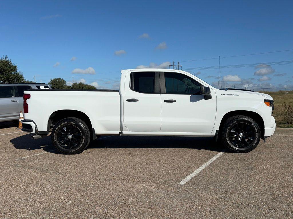 used 2023 Chevrolet Silverado 1500 car, priced at $30,614