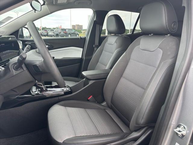 used 2025 Chevrolet Trax car, priced at $24,991