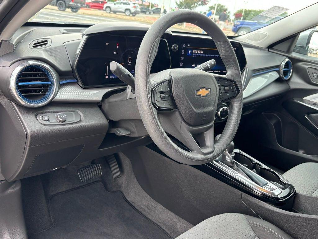 used 2025 Chevrolet Trax car, priced at $24,991