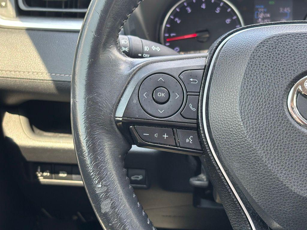used 2020 Toyota RAV4 car, priced at $20,991