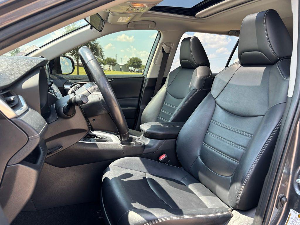 used 2020 Toyota RAV4 car, priced at $20,991