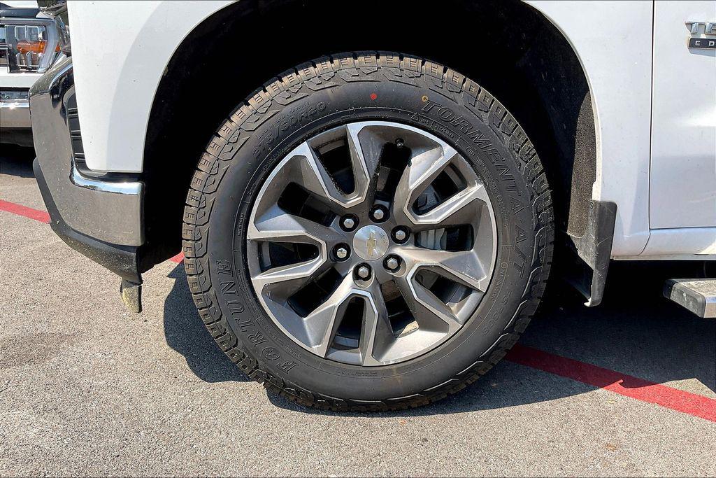 used 2021 Chevrolet Silverado 1500 car, priced at $31,914