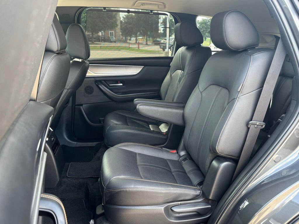 used 2024 Mazda CX-90 car, priced at $31,263