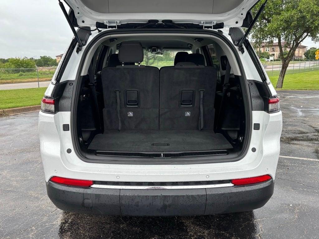 used 2023 Jeep Grand Cherokee L car, priced at $28,601