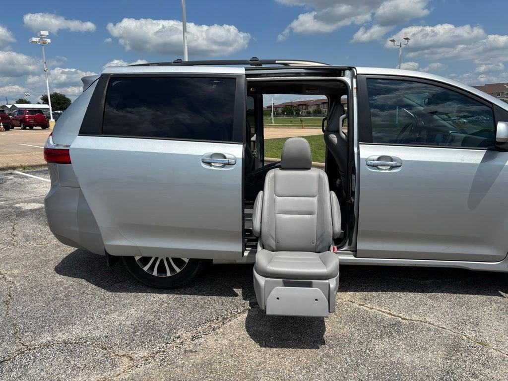 used 2019 Toyota Sienna car, priced at $29,991