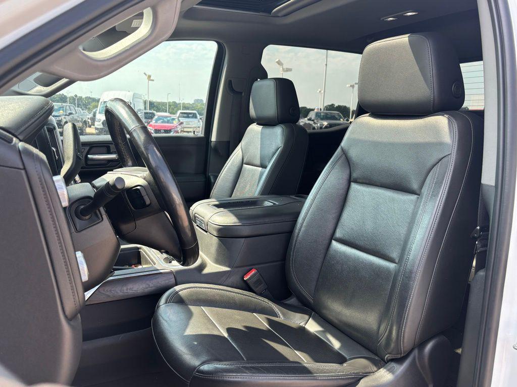 used 2019 GMC Sierra 1500 car, priced at $33,588