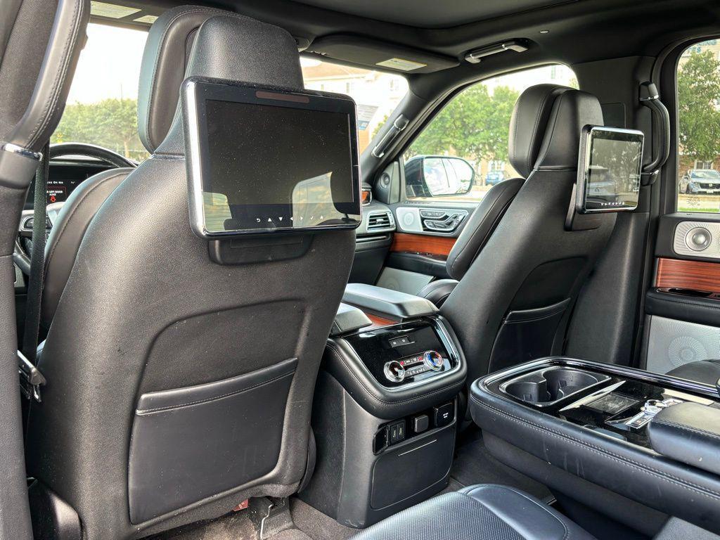 used 2020 Lincoln Navigator car, priced at $36,608