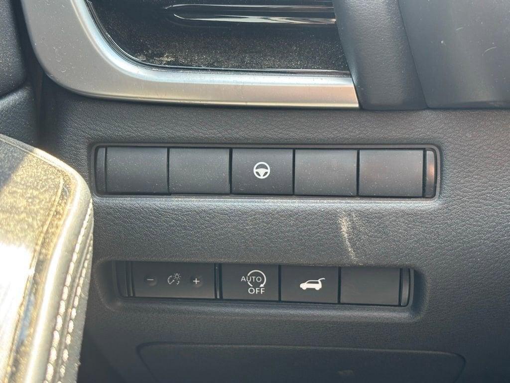 used 2024 Nissan Rogue car, priced at $31,888