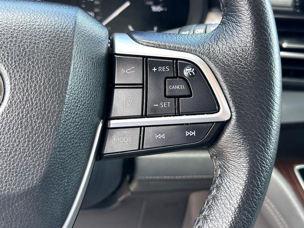 used 2023 Toyota Sienna car, priced at $40,991