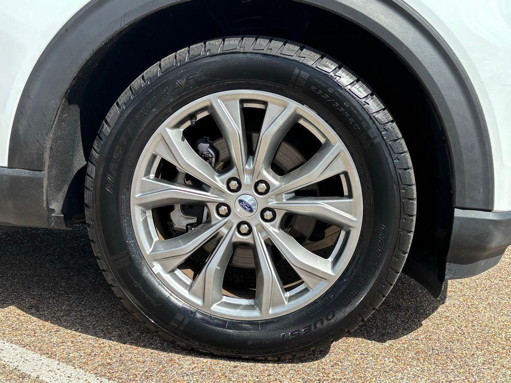 used 2023 Ford Explorer car, priced at $31,636
