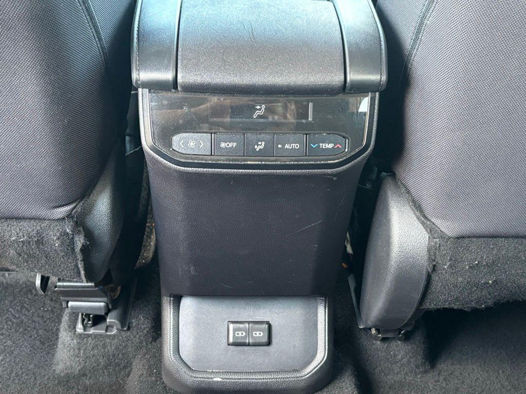 used 2024 Toyota Highlander car, priced at $36,991