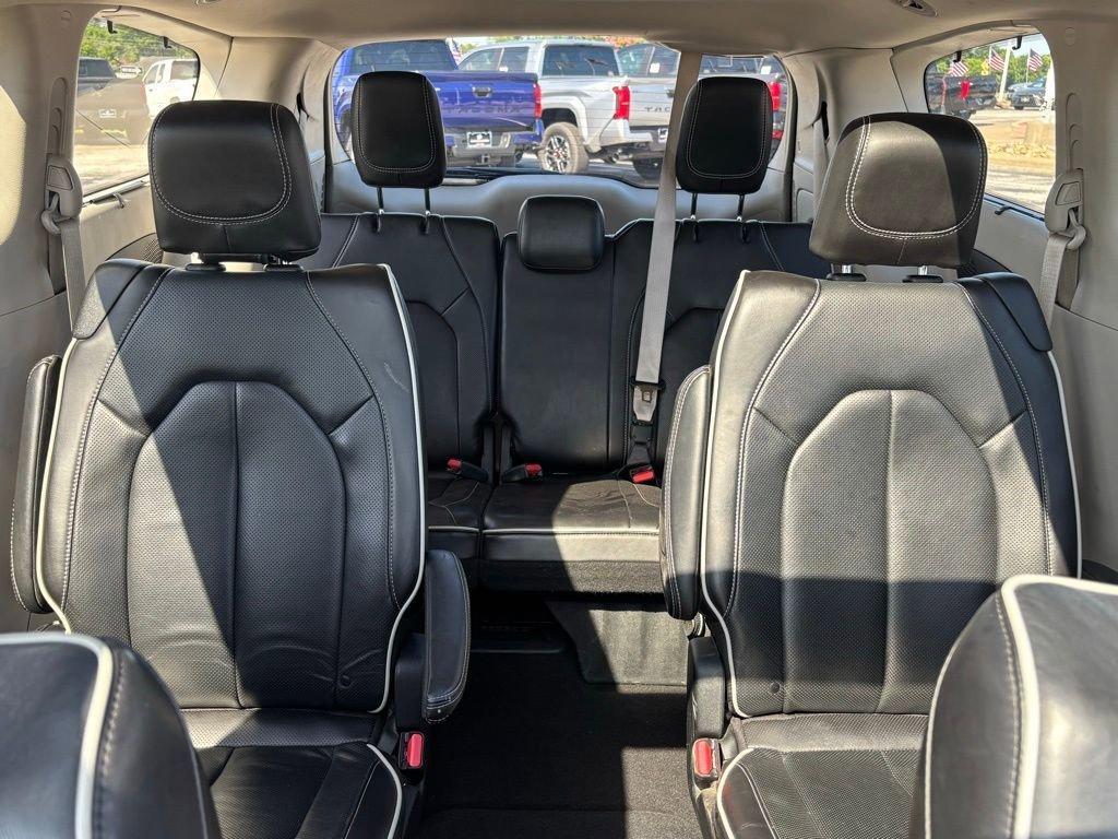 used 2023 Chrysler Pacifica car, priced at $27,129