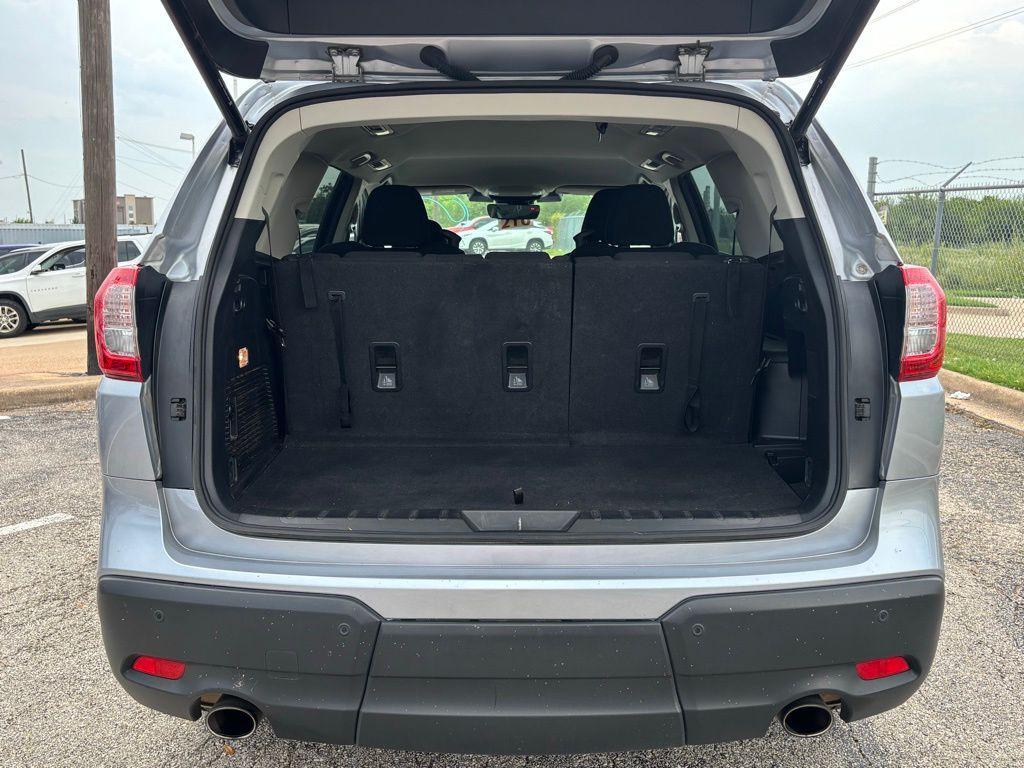 used 2024 Subaru Ascent car, priced at $29,591