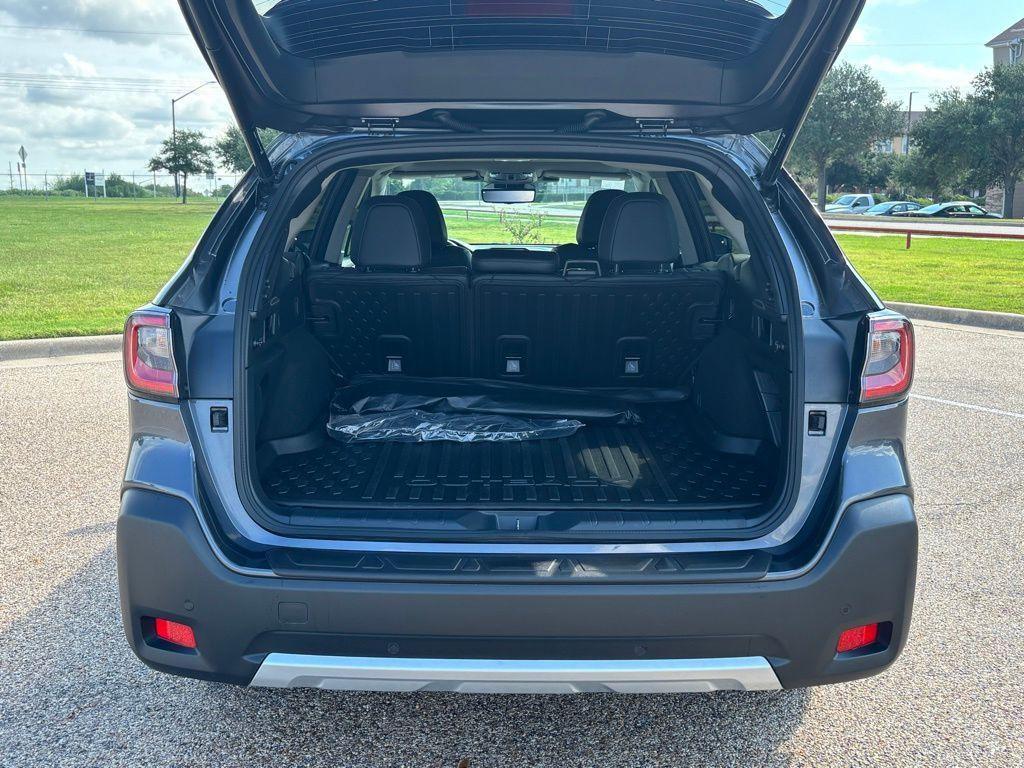 used 2025 Subaru Outback car, priced at $36,991