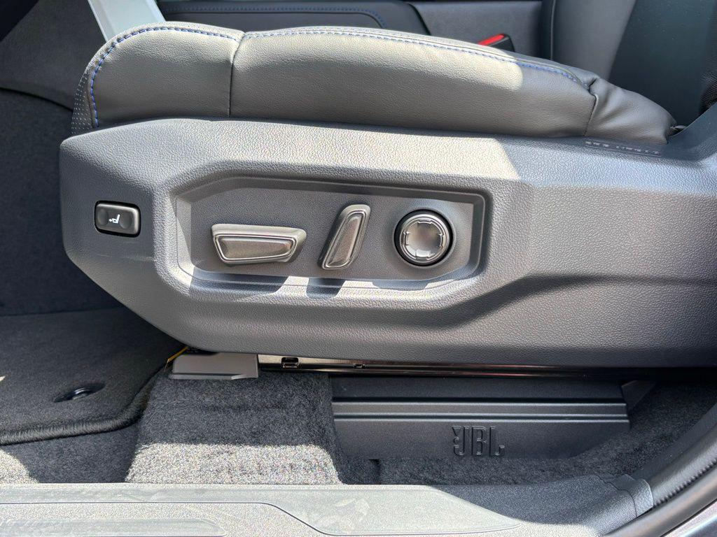new 2025 Toyota Tundra Hybrid car, priced at $72,620
