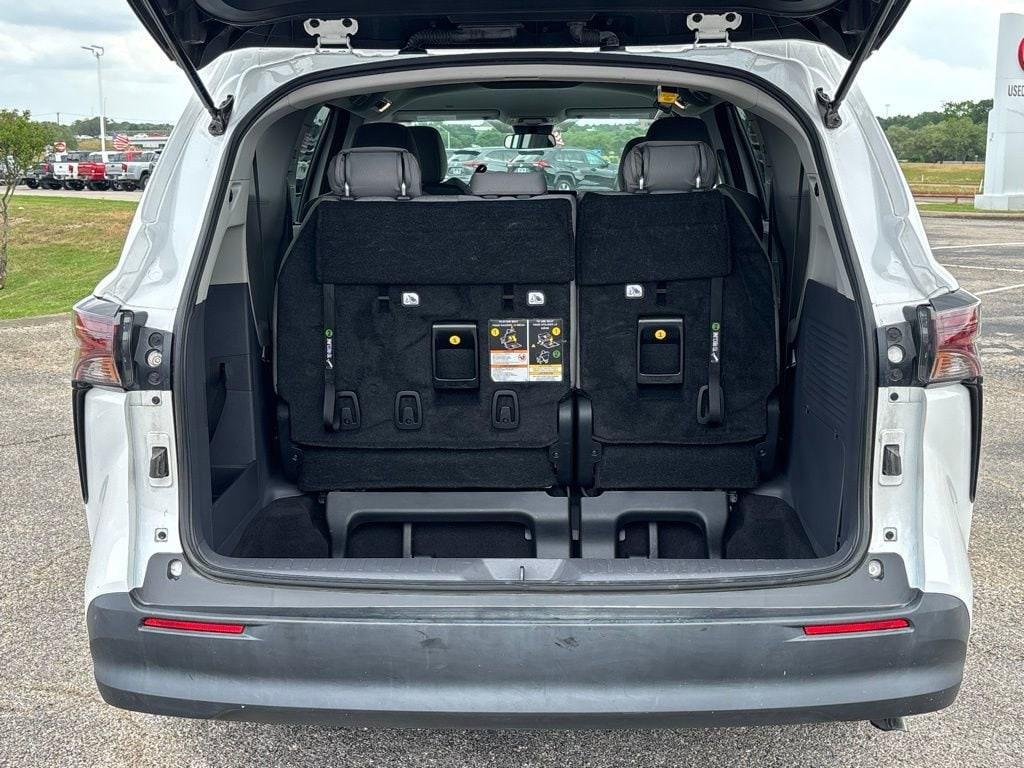 used 2023 Toyota Sienna car, priced at $37,389