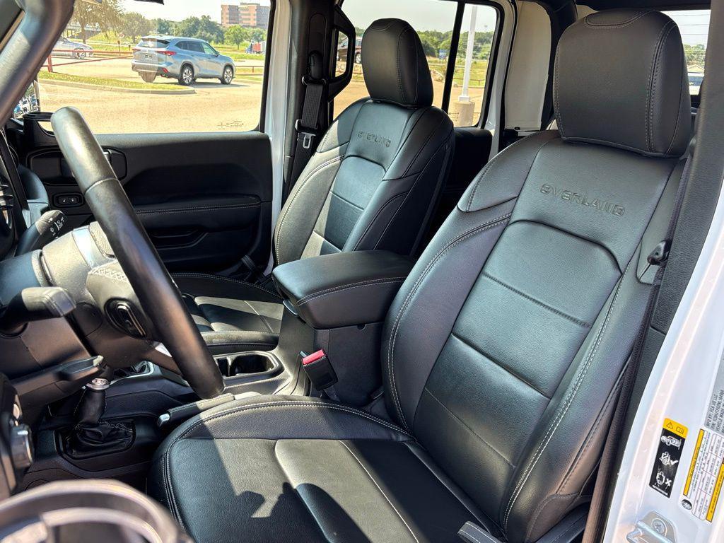 used 2022 Jeep Gladiator car, priced at $32,751