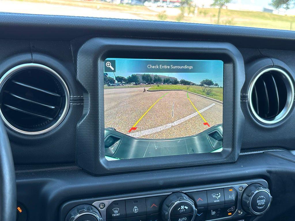 used 2022 Jeep Gladiator car, priced at $32,751