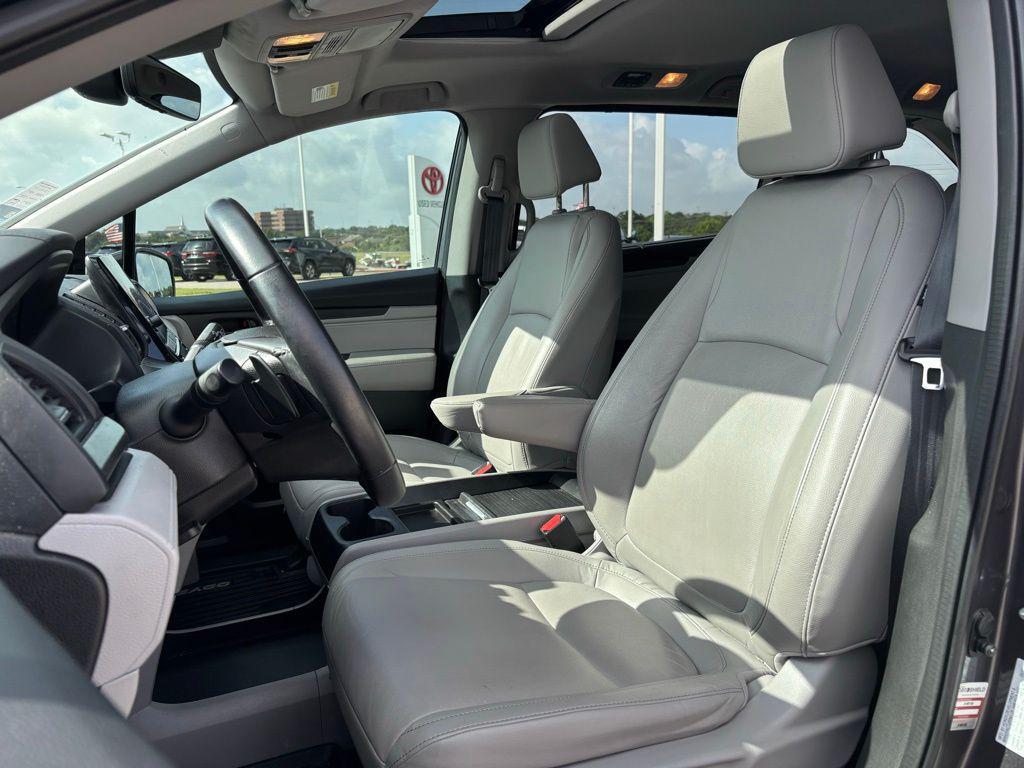 used 2022 Honda Odyssey car, priced at $34,991