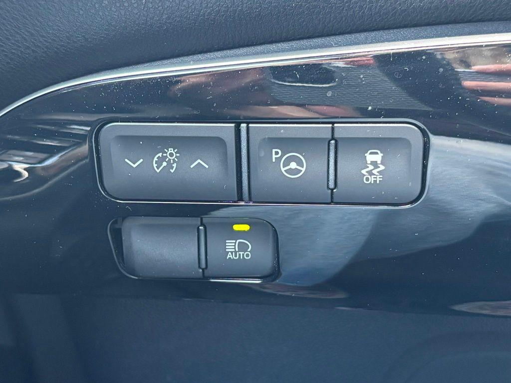 used 2017 Toyota Prius car, priced at $17,991
