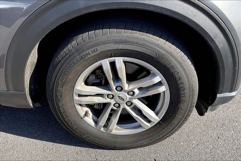 used 2021 Ford Explorer car, priced at $20,911