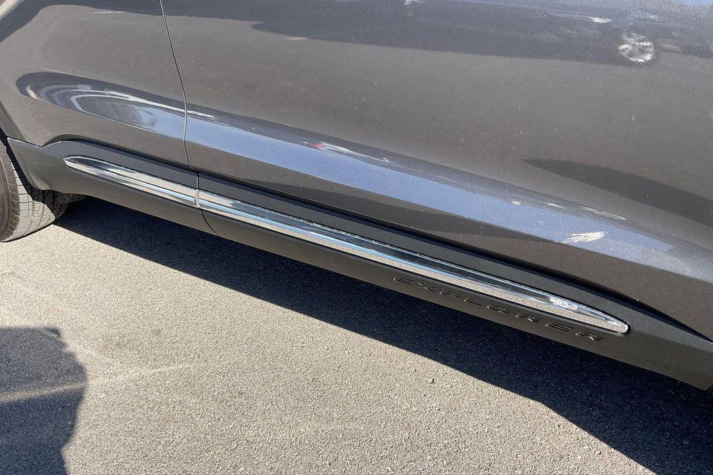 used 2021 Ford Explorer car, priced at $20,911