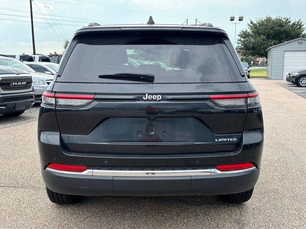 used 2024 Jeep Grand Cherokee car, priced at $30,991
