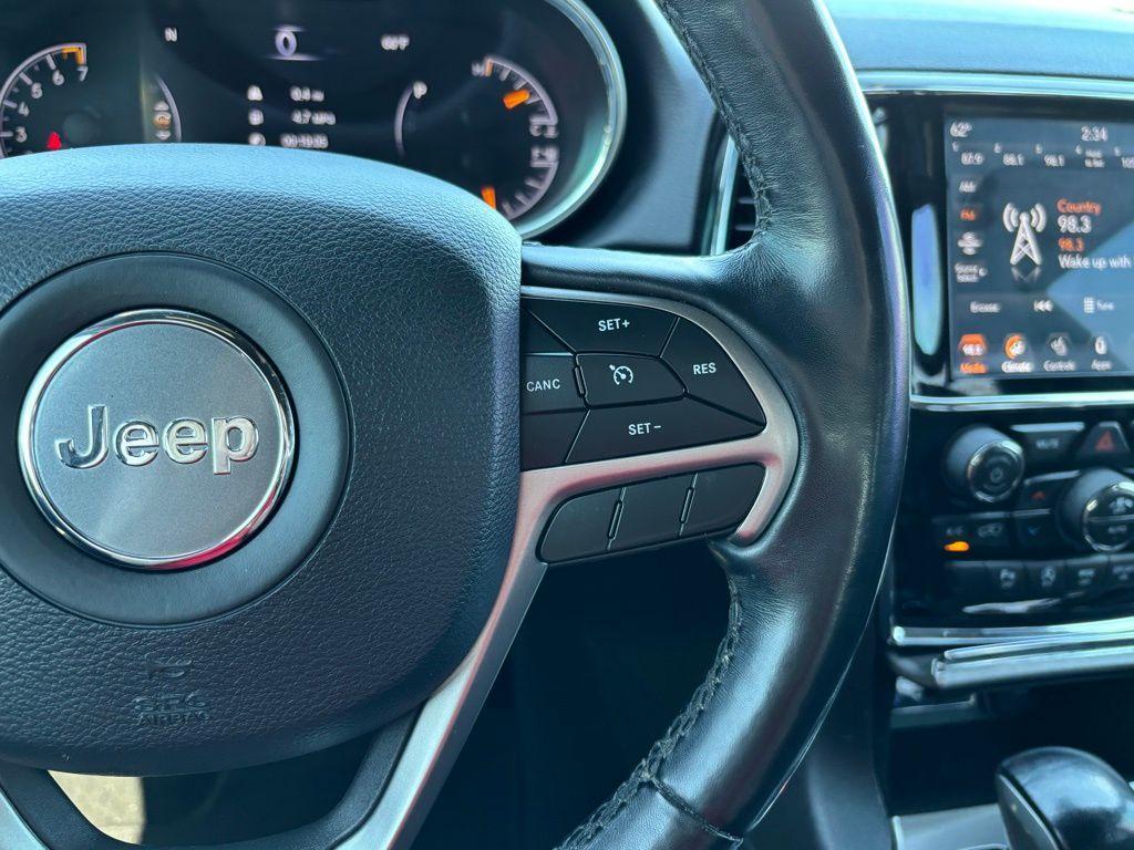 used 2020 Jeep Grand Cherokee car, priced at $20,806