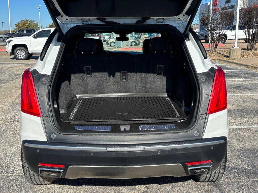 used 2019 Cadillac XT5 car, priced at $22,796