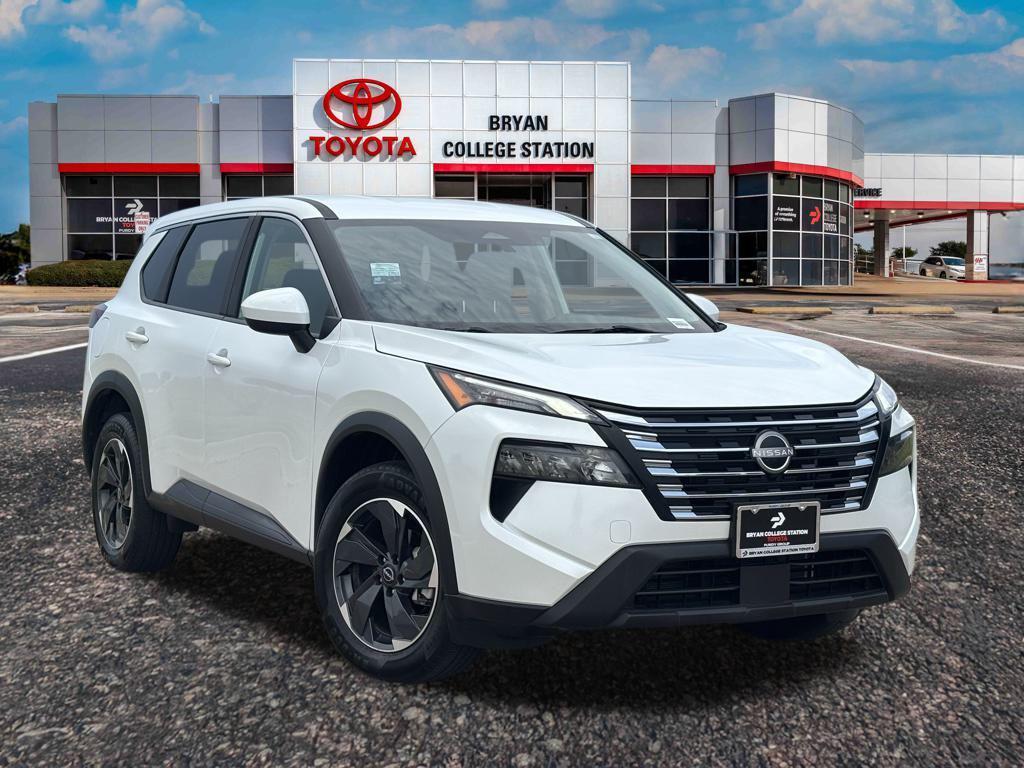 used 2024 Nissan Rogue car, priced at $22,502