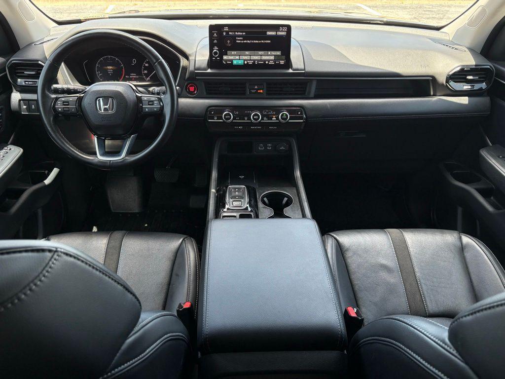 used 2023 Honda Pilot car, priced at $36,800