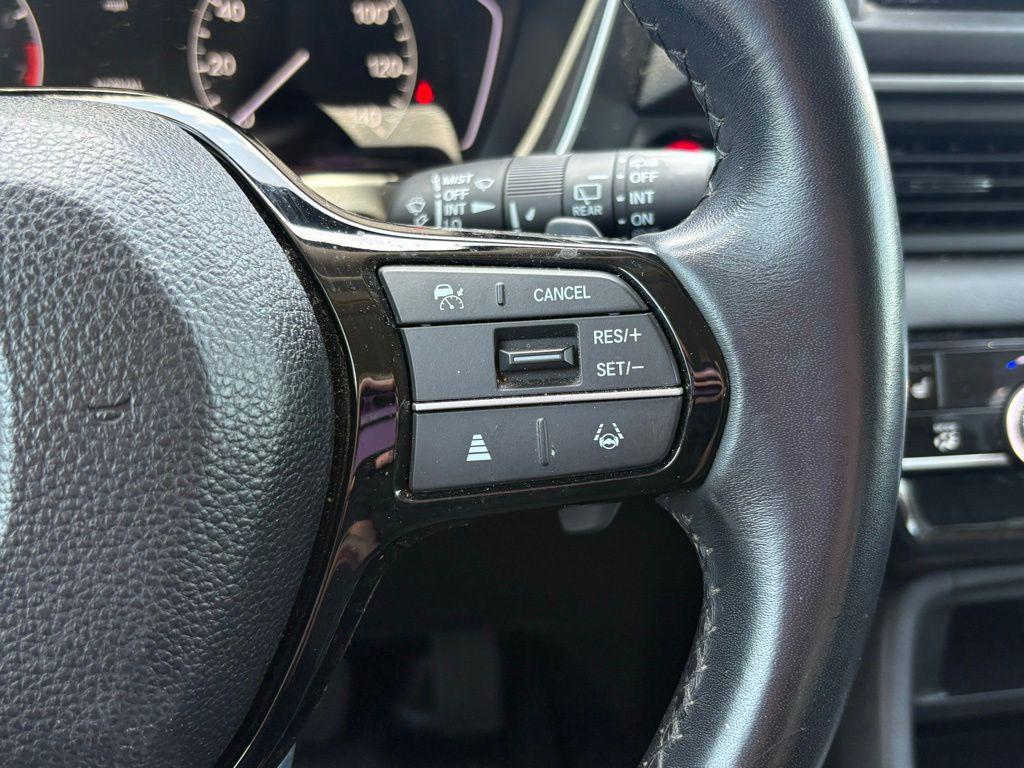 used 2023 Honda Pilot car, priced at $36,800