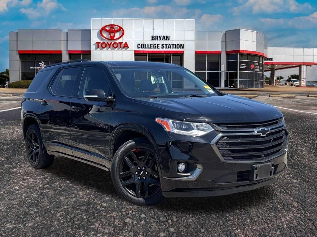 used 2020 Chevrolet Traverse car, priced at $28,438