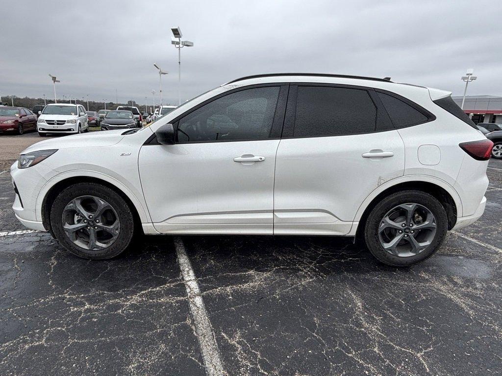 used 2024 Ford Escape car, priced at $25,591