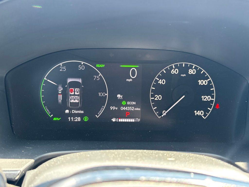 used 2024 Honda CR-V Hybrid car, priced at $33,888
