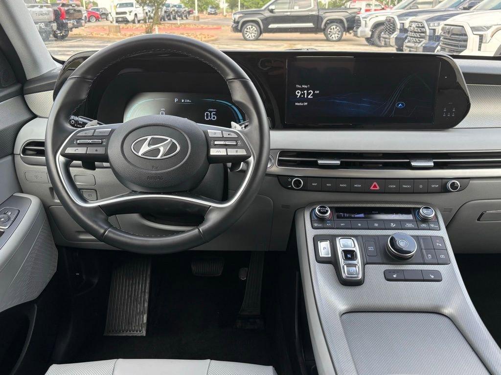 used 2025 Hyundai Palisade car, priced at $34,572