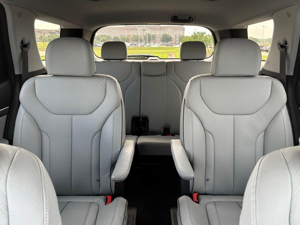 used 2025 Hyundai Palisade car, priced at $36,884