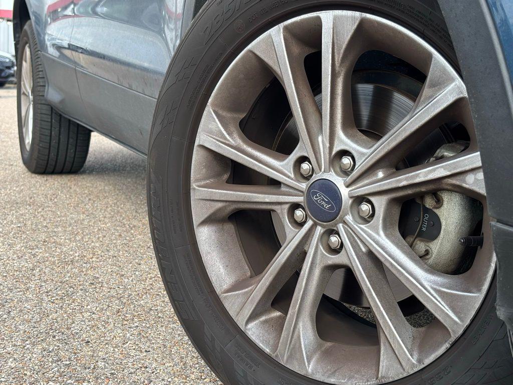used 2018 Ford Escape car, priced at $10,991