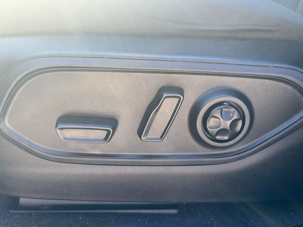 used 2024 Jeep Grand Cherokee car, priced at $28,336