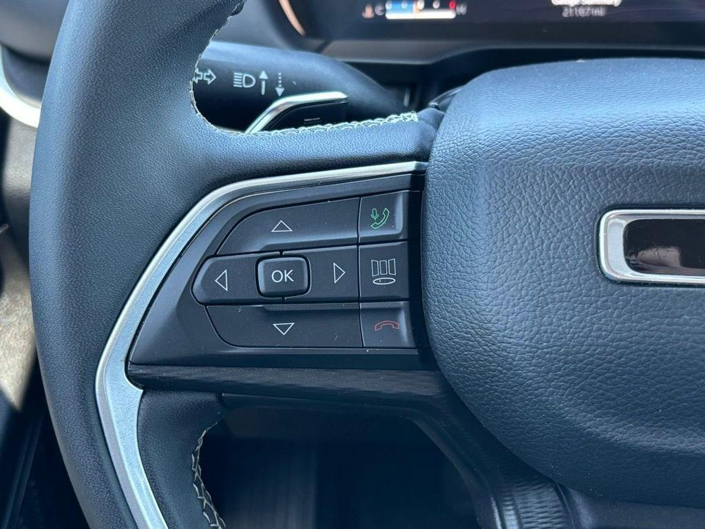 used 2024 Jeep Grand Cherokee car, priced at $28,336