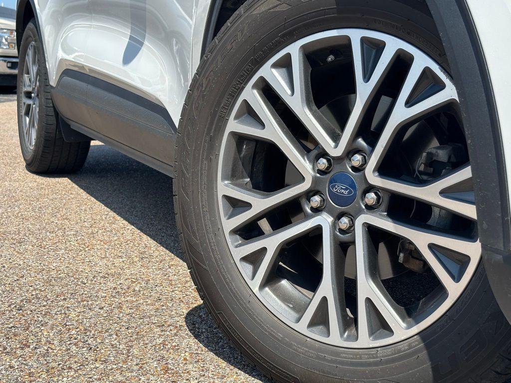 used 2020 Ford Escape car, priced at $15,591