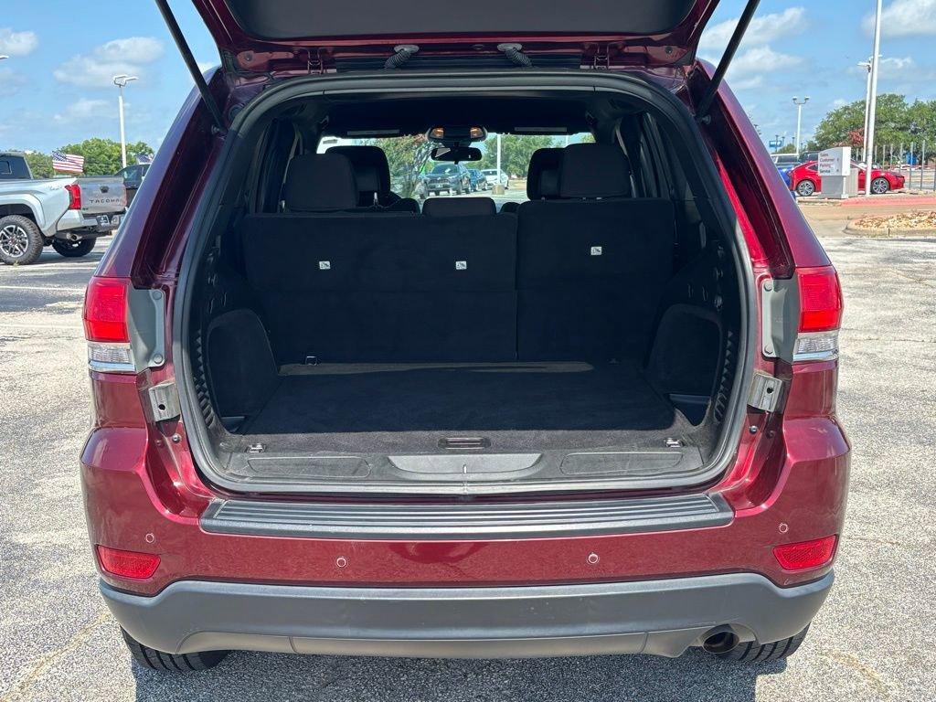 used 2018 Jeep Grand Cherokee car, priced at $17,094